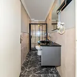 La Pera Hotel